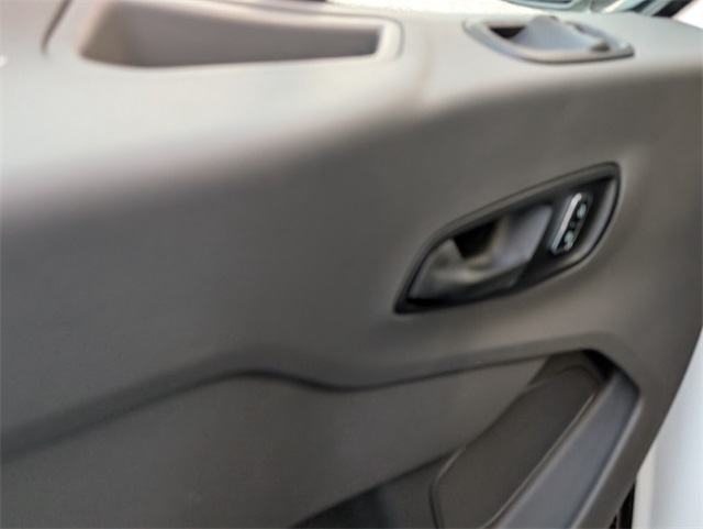 2025 Ford Transit Cargo Van photo 4