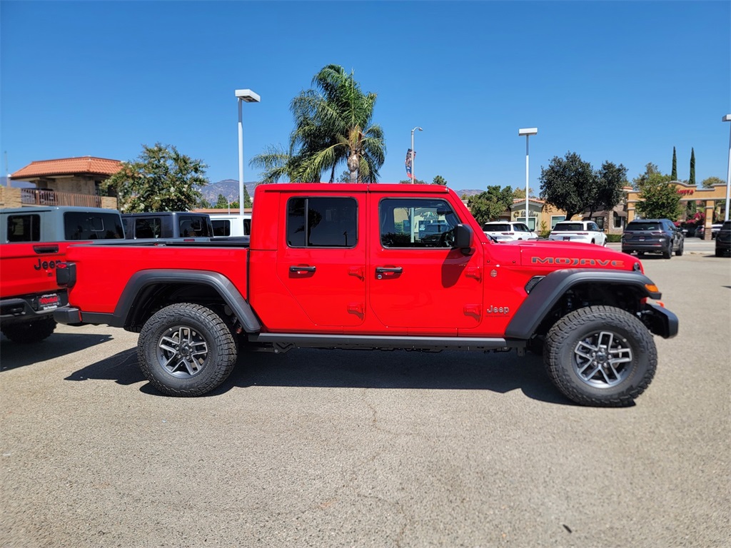 2025 Jeep Gladiator Mojave photo 2