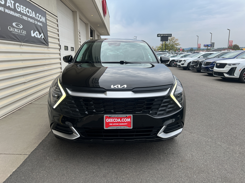 2024 Kia Sportage LX photo 2