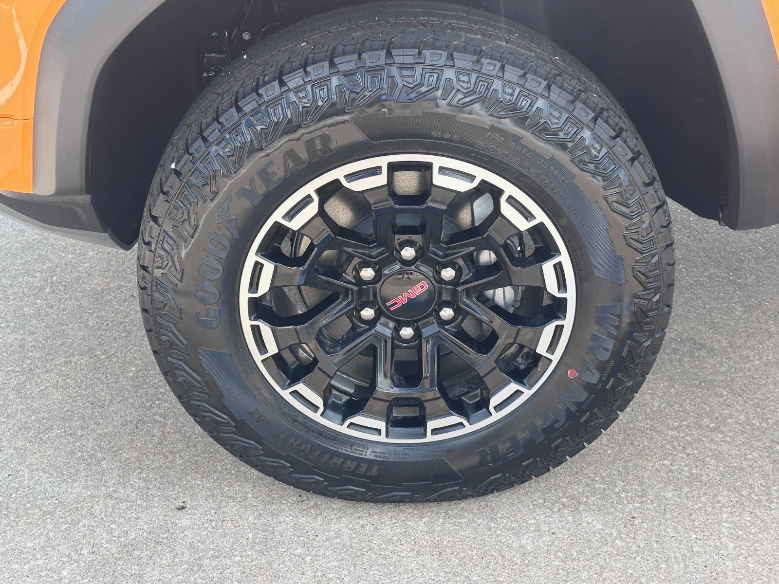 2026 Gmc Canyon AT4 photo 4