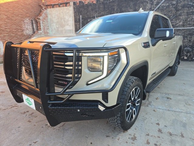 2022 GMC Sierra 1500 AT4's photo