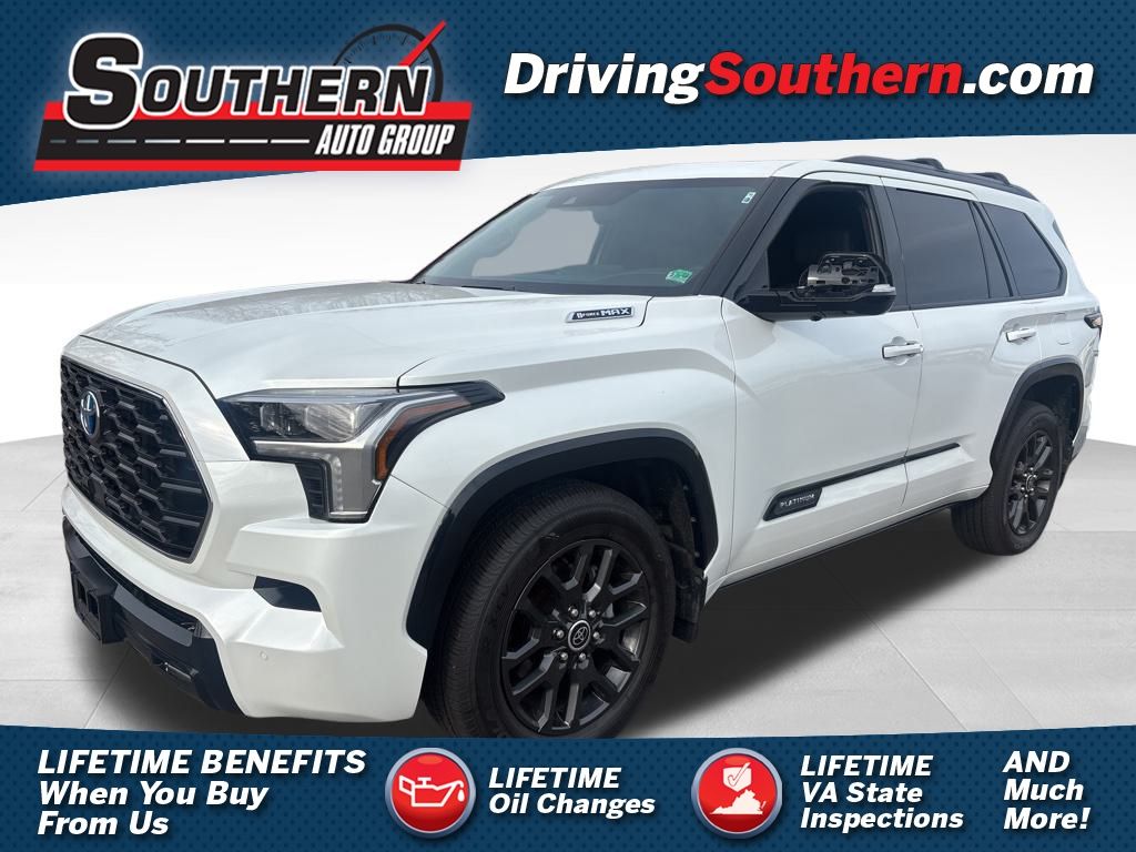 2023 Toyota Sequoia Platinum's photo