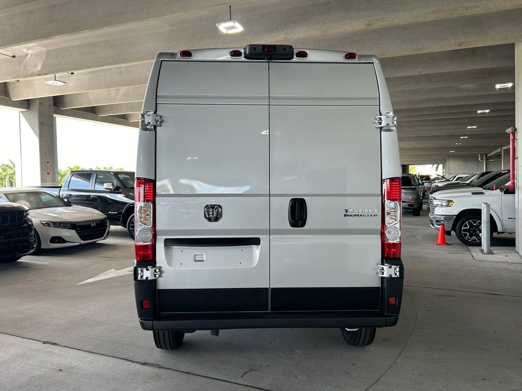 2025 Ram ProMaster 1500 Tradesman High Roof photo 2
