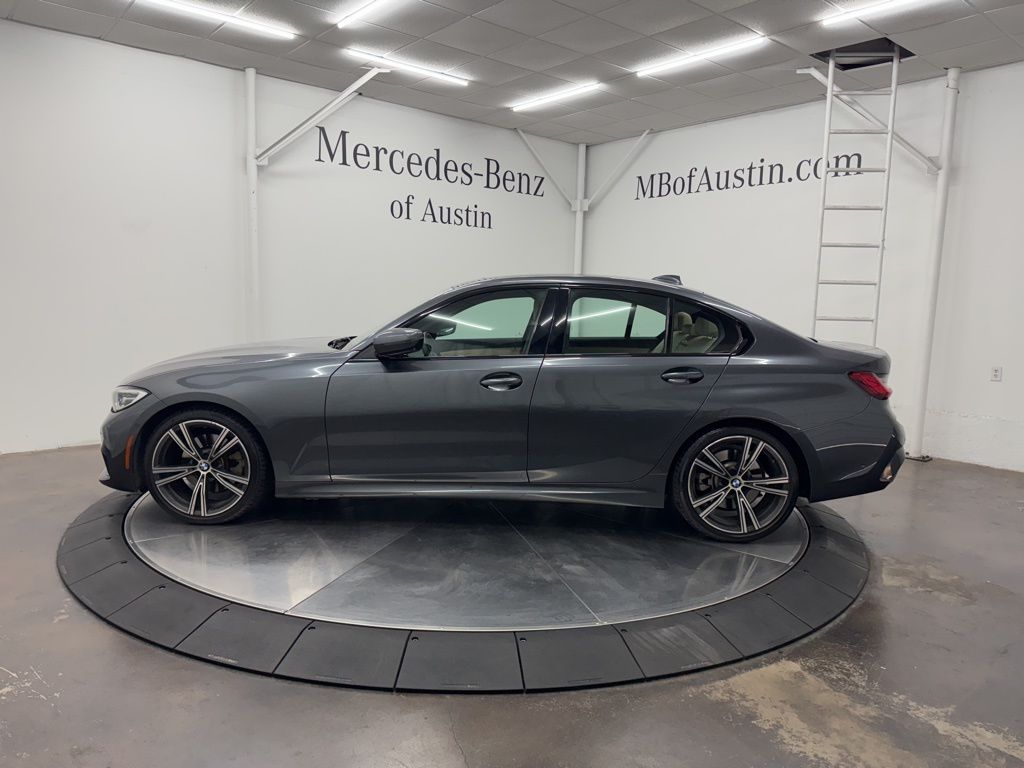 2021 Bmw 330i photo 2