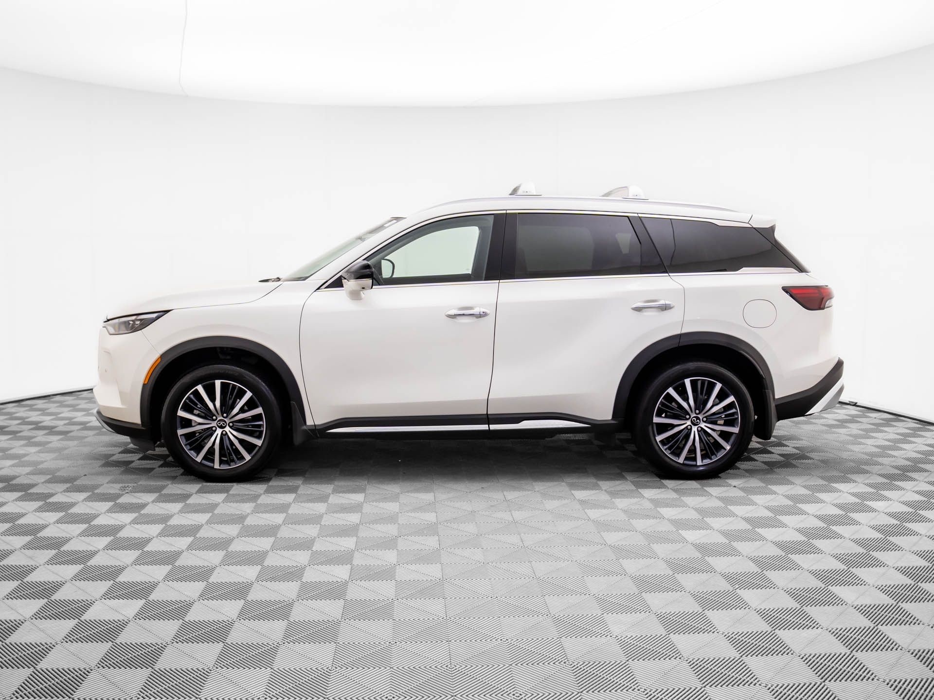 2024 Infiniti QX60 Sensory photo 2