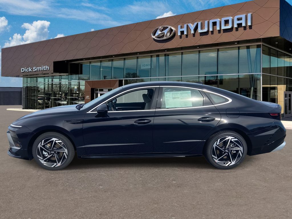 2026 Hyundai Sonata SEL Sport photo 4