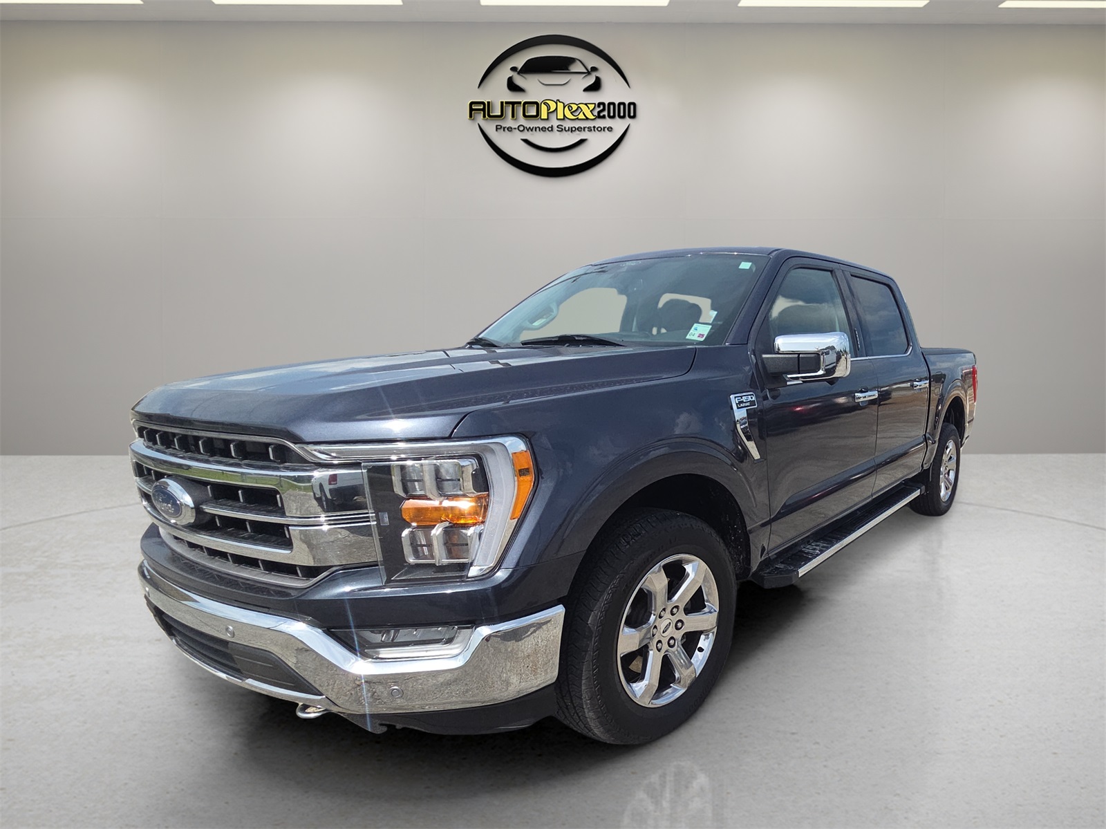 2021 Ford F-150 Lariat photo 2