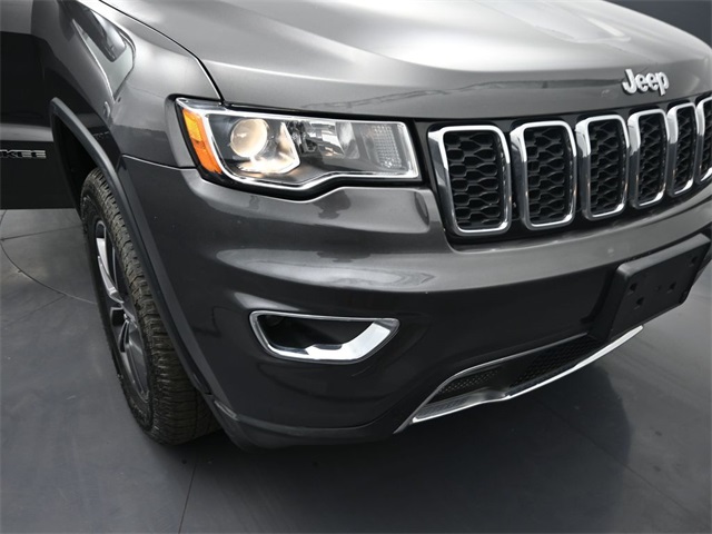 2019 Jeep Grand Cherokee Limited photo 19