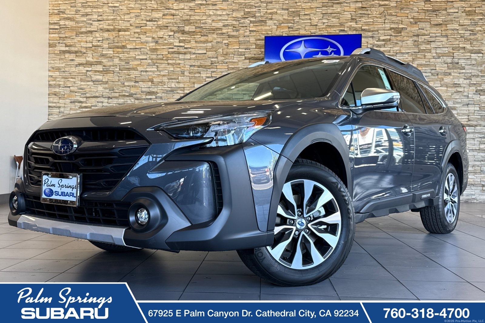 2025 Subaru Outback Touring's photo