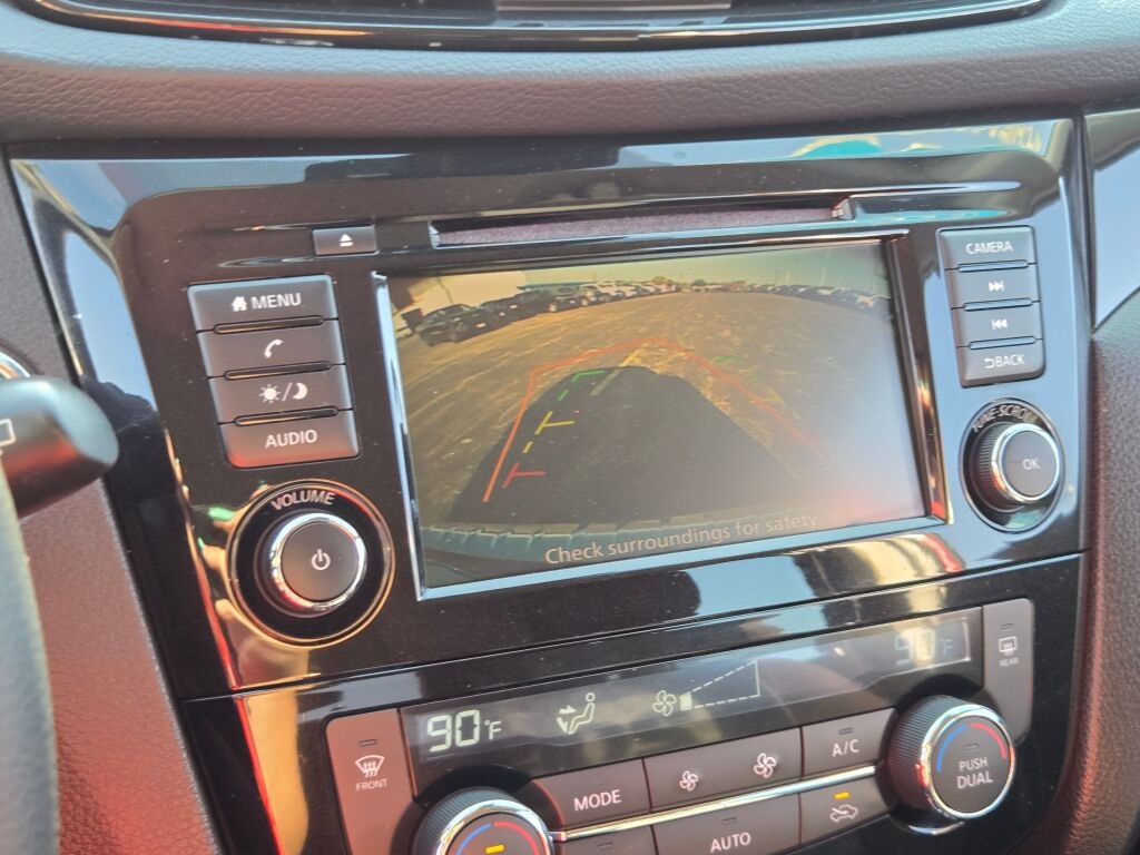 2019 Nissan Rogue Sport SV photo 23