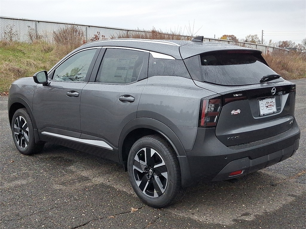 2026 Nissan Kicks SV photo 3