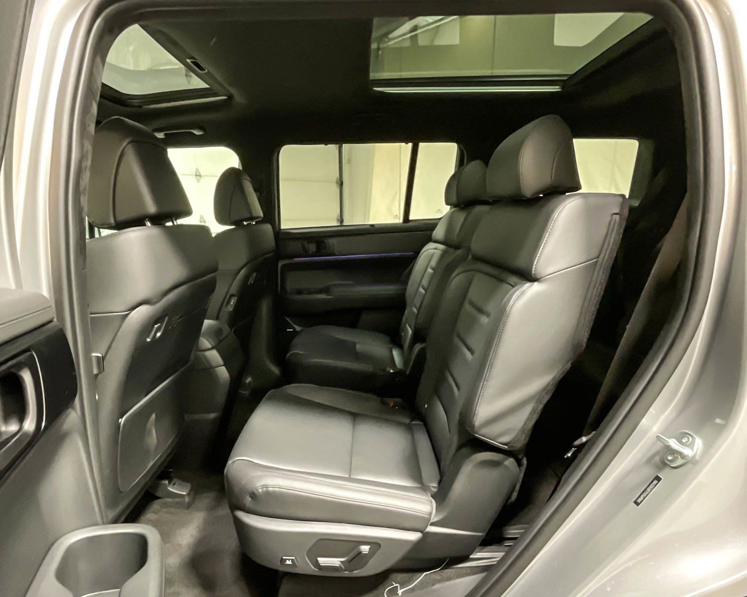 PreOwned 2024 Hyundai Santa Fe Calligraphy Sport Utility in Bellevue 