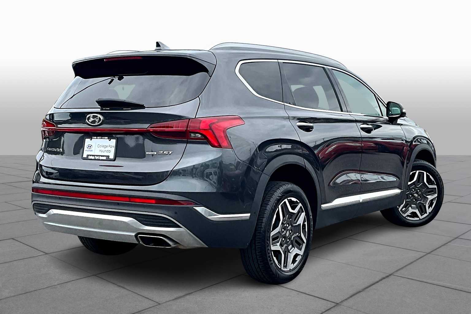 2022 Hyundai Santa Fe Limited photo 11