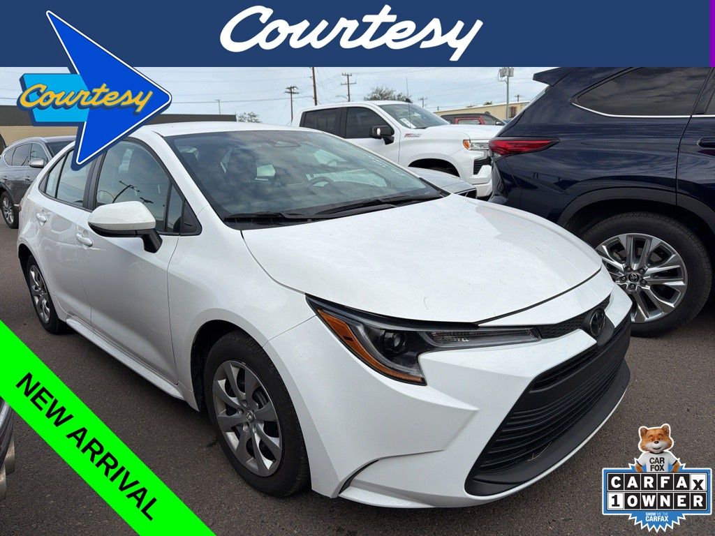 2025 Toyota Corolla LE