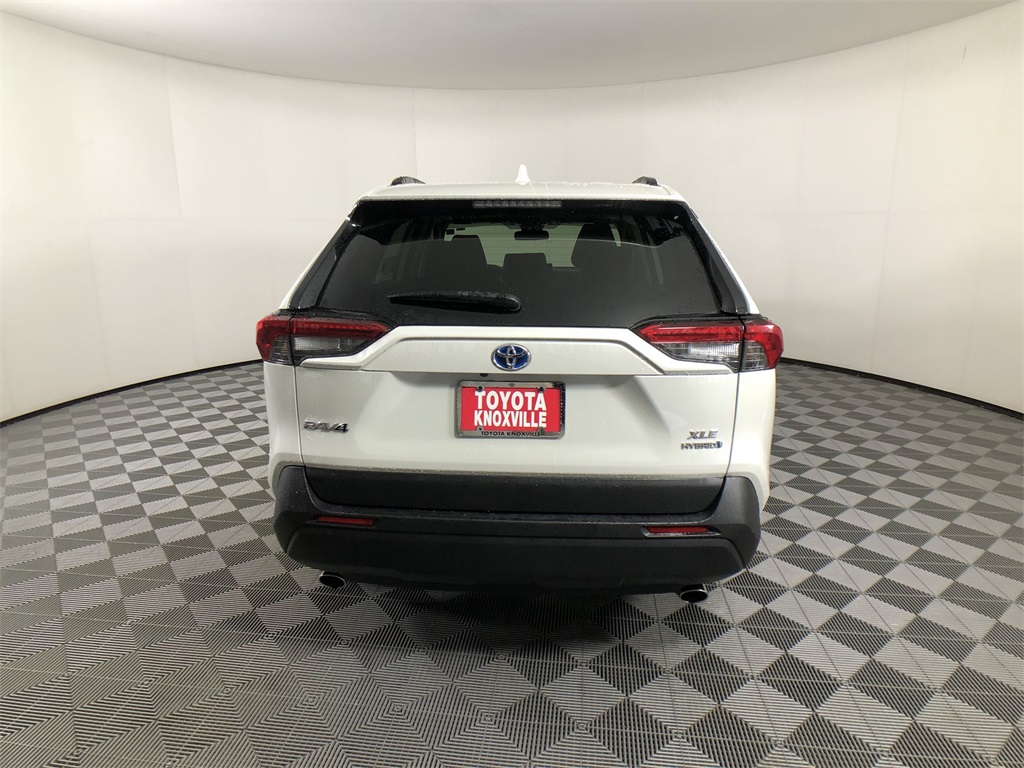 2022 Toyota RAV4 Hybrid XLE Premium photo 8