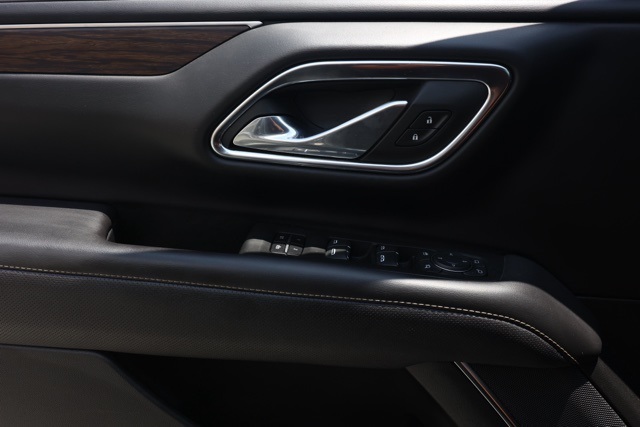 2023 Chevrolet Tahoe Premier photo 22