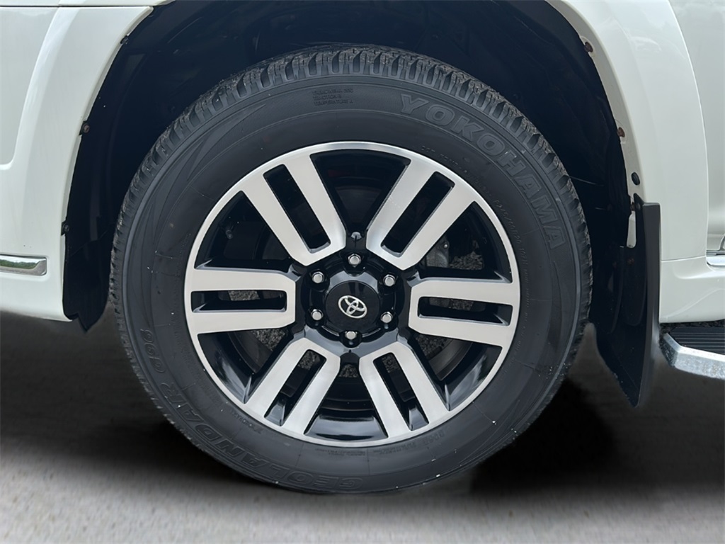 2022 Toyota 4Runner Limited photo 28