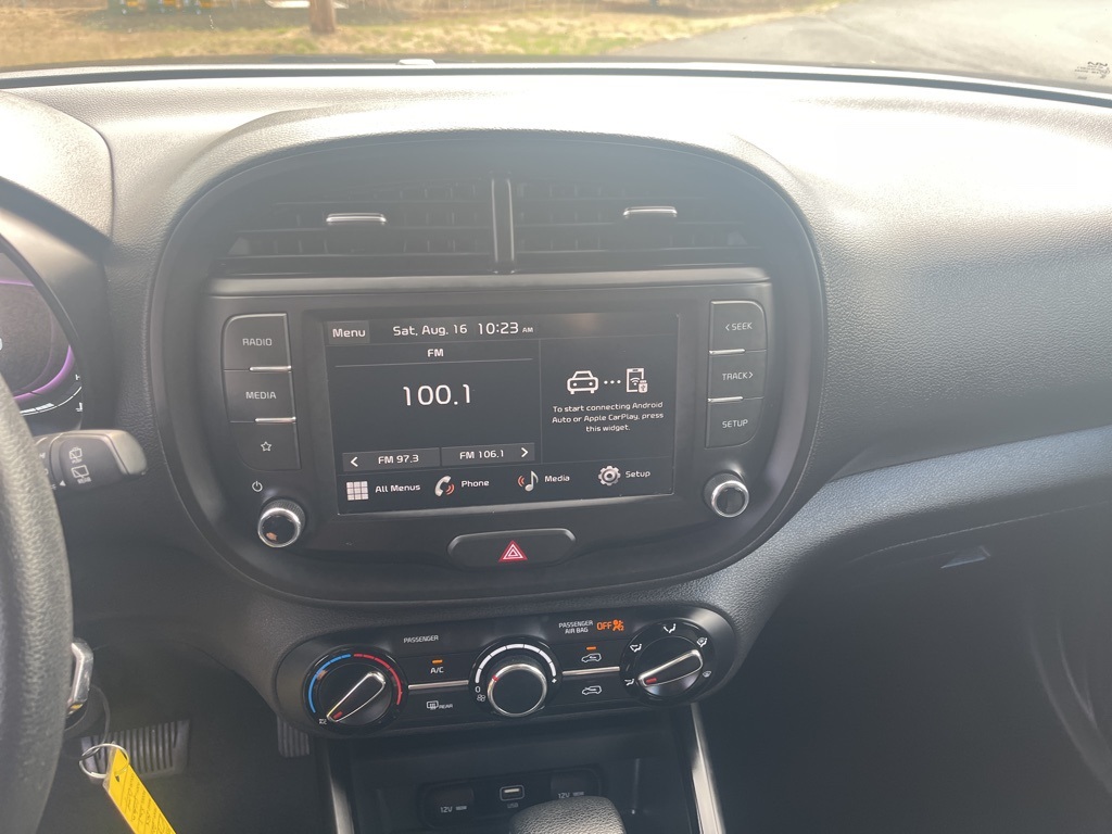 2023 Kia Soul LX photo 11
