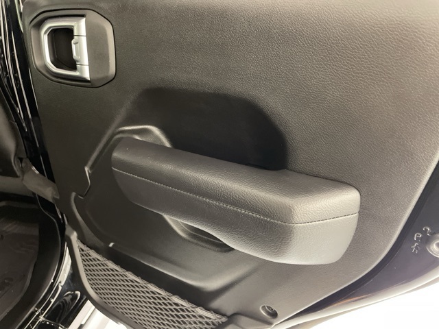2025 Jeep Wrangler Rubicon Sport photo 40