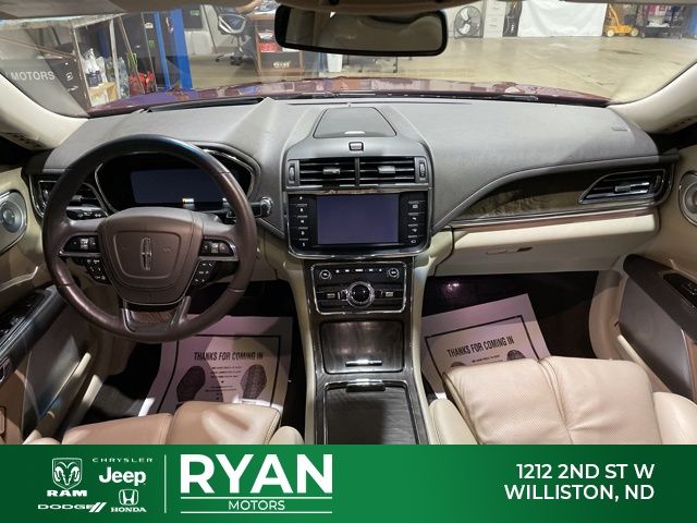 2019 Lincoln Continental Reserve photo 2