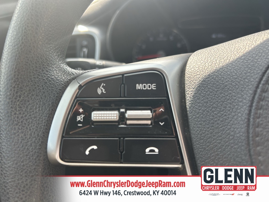 2019 Kia Sorento LX photo 17