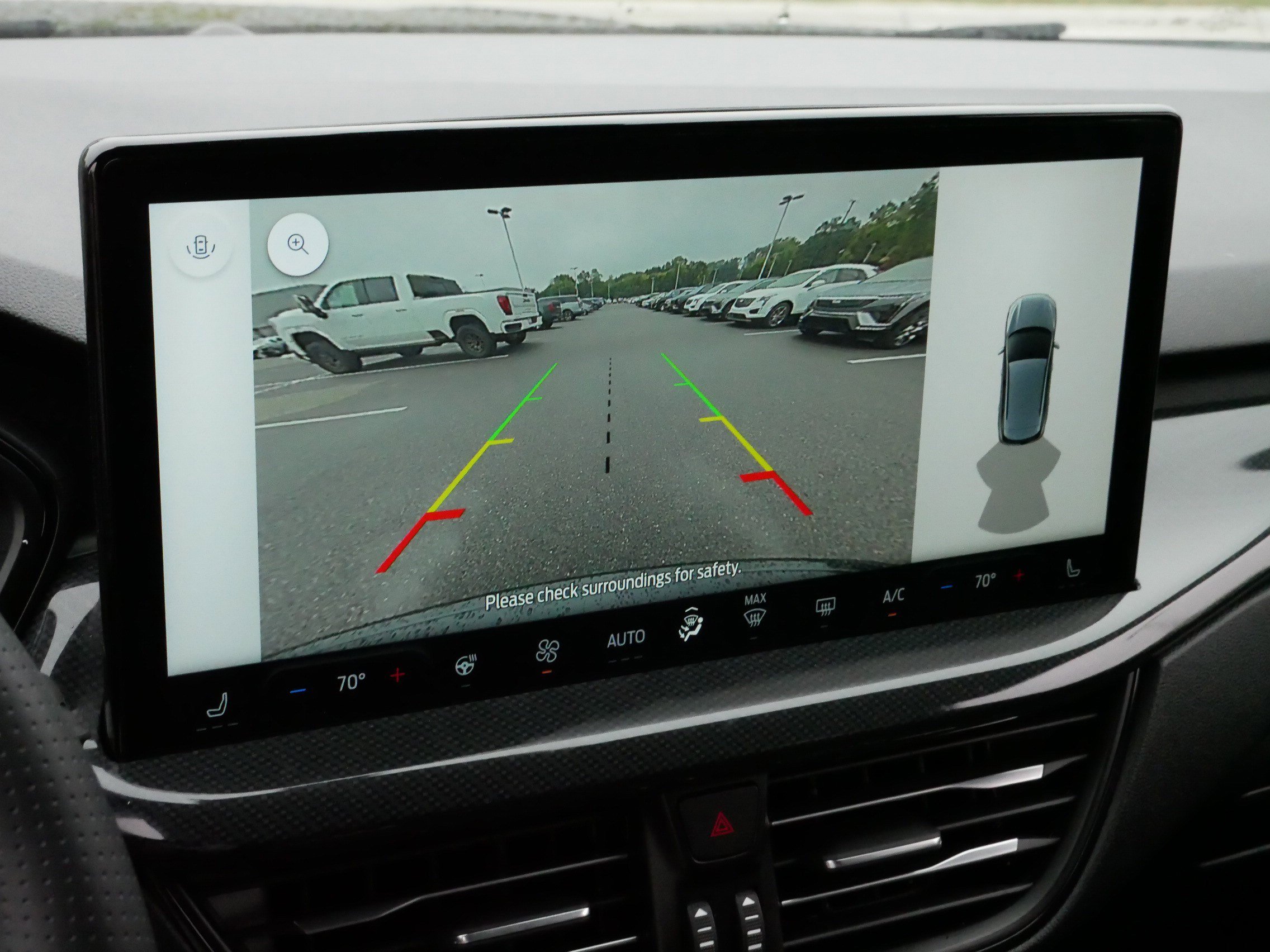 2024 Ford Escape ST-Line photo 25