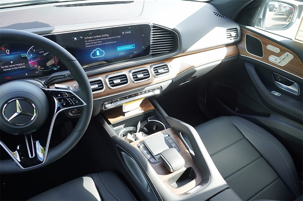 2026 Mercedes Benz GLE 350 photo 16