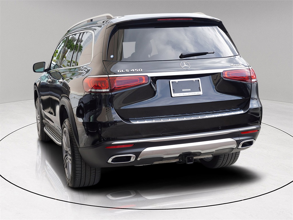 2022 Mercedes Benz GLS 450 4MATIC photo 4