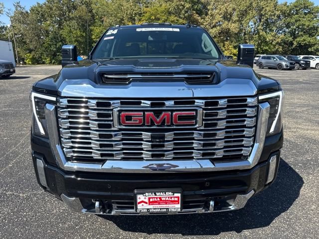 2024 Gmc Sierra 3500 HD Denali photo 8
