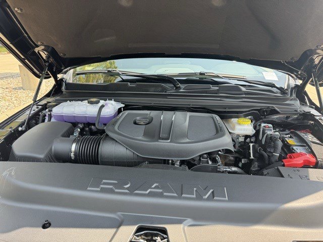 2026 Ram 1500 Laramie photo 39