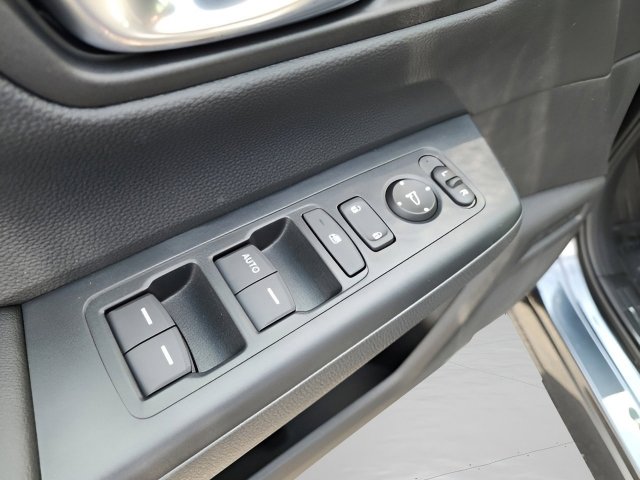 2026 Honda CR-V LX photo 21