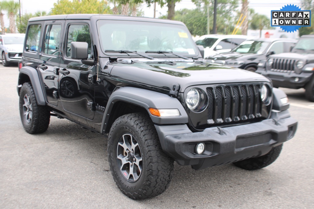 2022 Jeep Wrangler Unlimited Sport photo 3