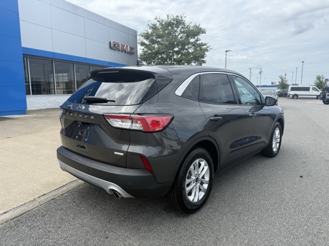 2020 Ford Escape SE photo 2