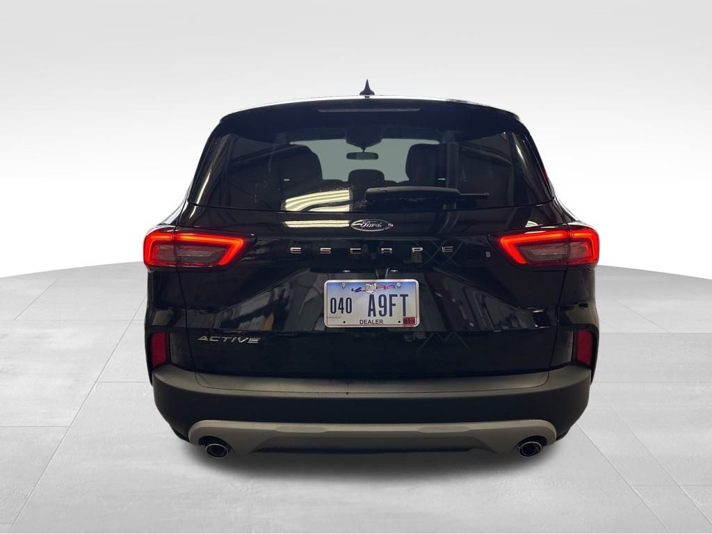 2026 Ford Escape Active photo 2