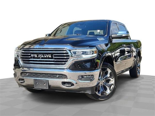 Pre-Owned 2019 Ram 1500 Longhorn Crew Cab 4×4 5'7″ Box Crew Cab in