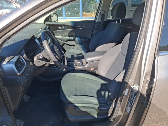 2019 Kia Sorento LX photo 8