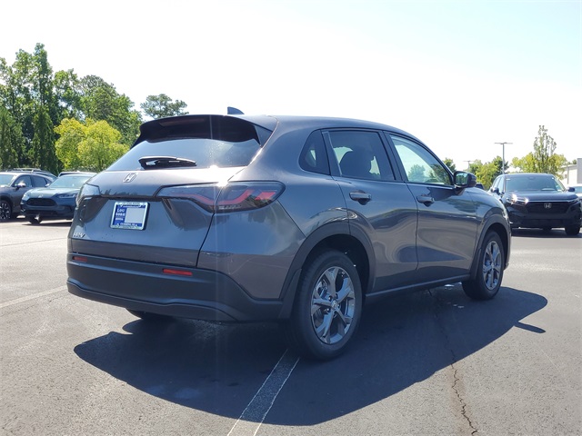 2026 Honda HR-V LX photo 4