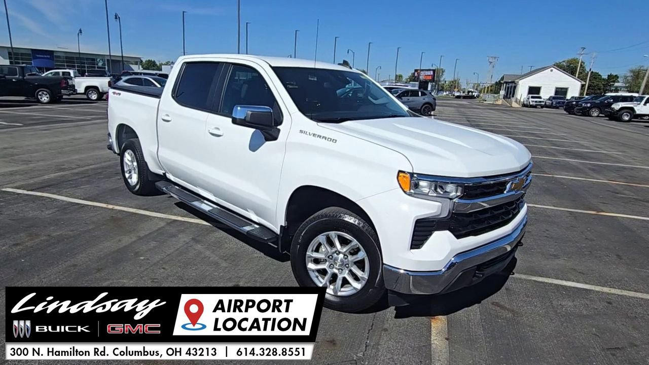 2022 Chevrolet Silverado 1500 LT photo 2