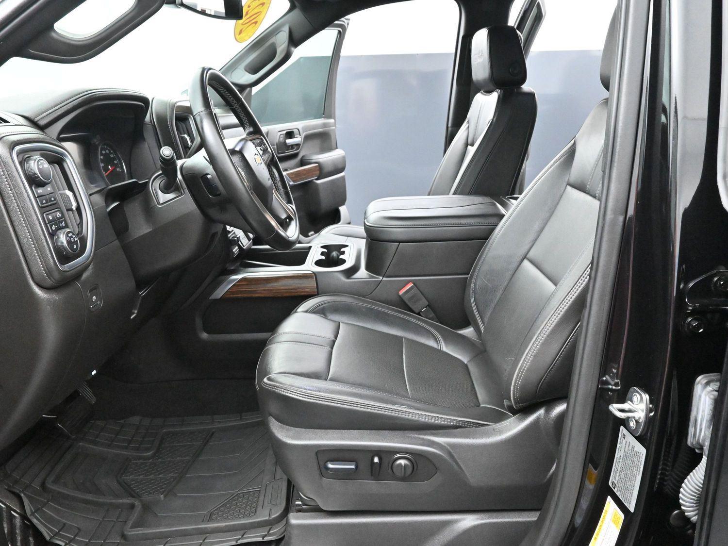 2023 Chevrolet Silverado 2500HD High Country photo 12
