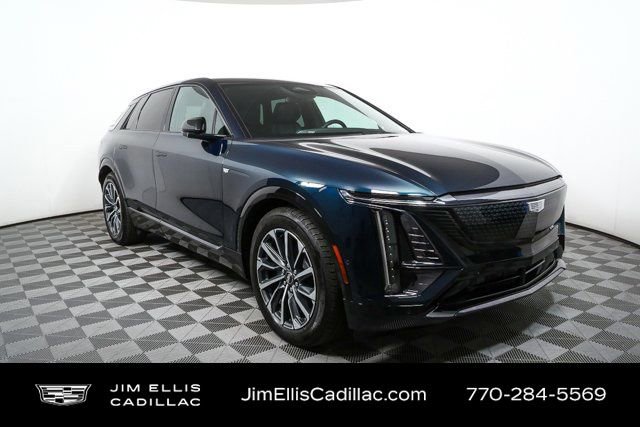 2024 Cadillac LYRIQ Sport 2's photo