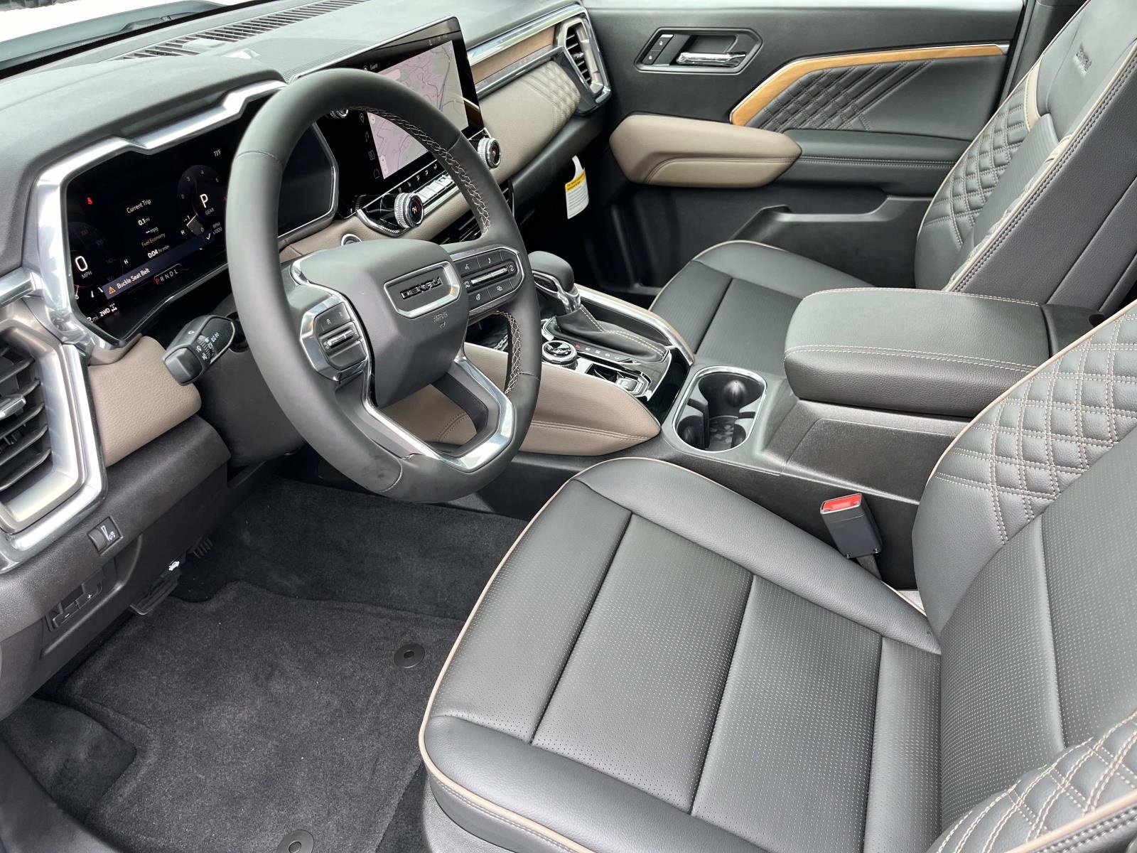 2026 Gmc Canyon Denali photo 21