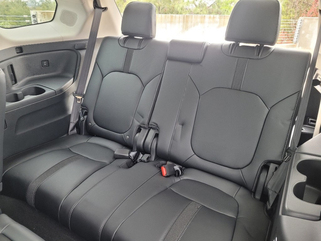 2025 Honda Pilot Touring photo 15