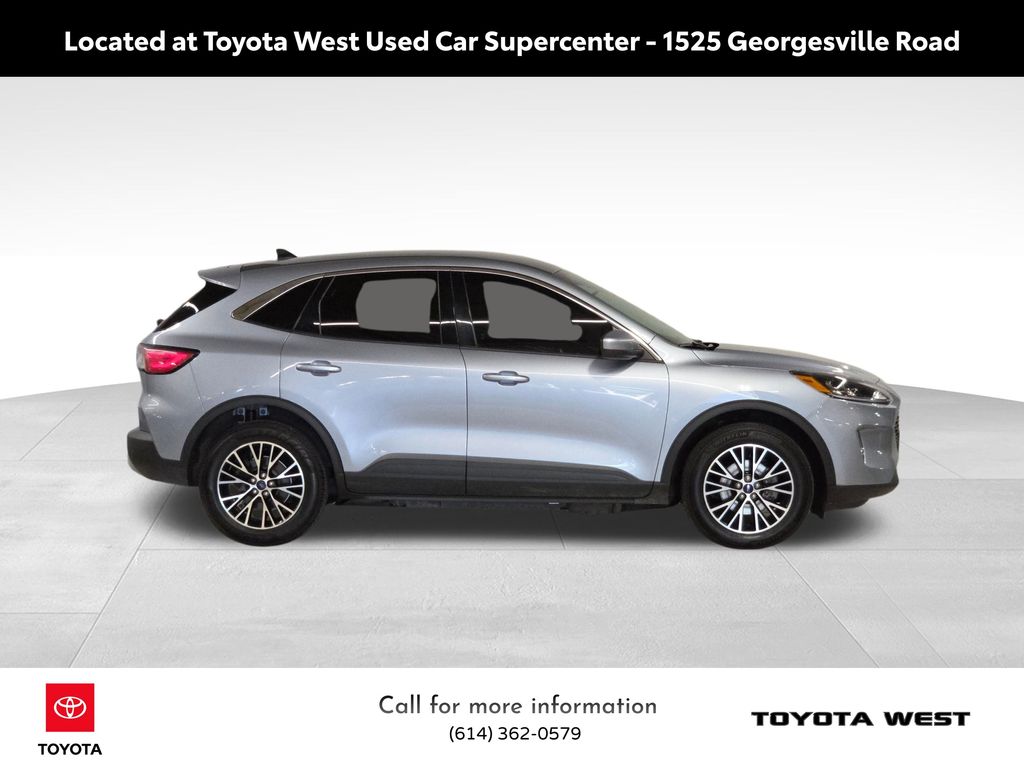 2022 Ford Escape Plug-In Hybrid SEL photo 4