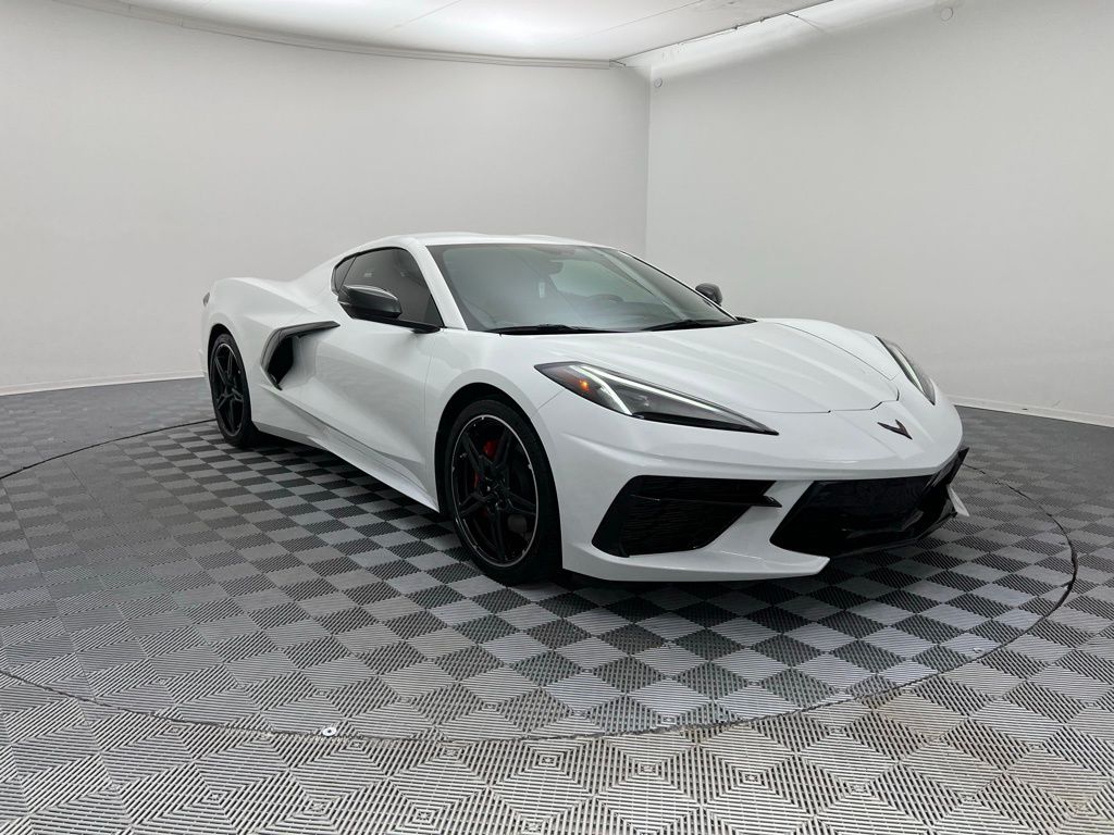 2023 Chevrolet Corvette Stingray 2LT Coupe photo 3