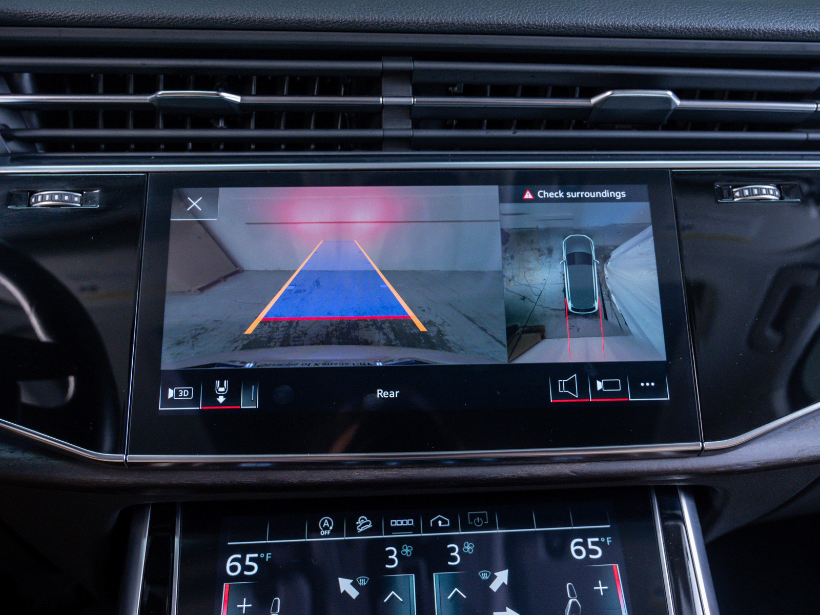 2021 Audi Q7 Premium Plus photo 24