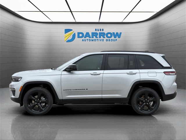 2025 Jeep Grand Cherokee Limited photo 2