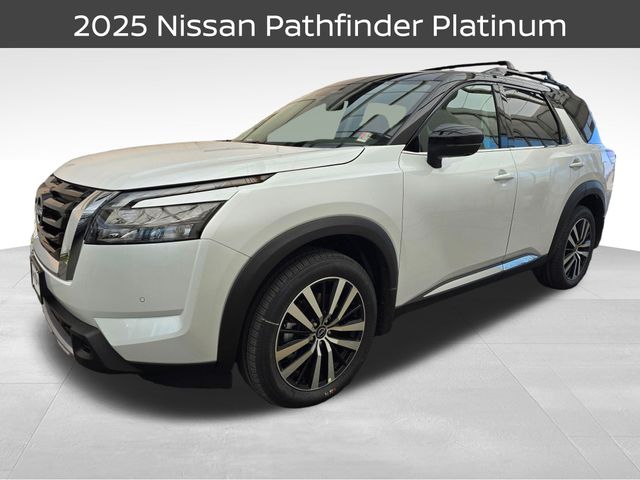 2025 Nissan Pathfinder Platinum's photo