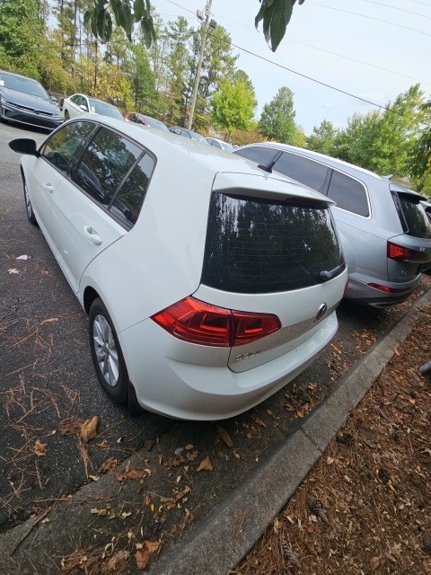 2016 Volkswagen Golf TSI S photo 3