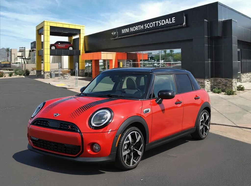 2026 MINI Hardtop 4 Door S's photo