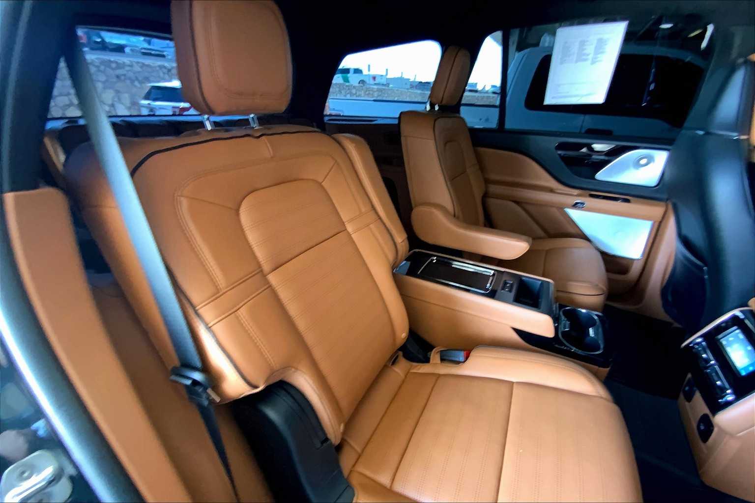 2023 Lincoln Aviator Black Label photo 17